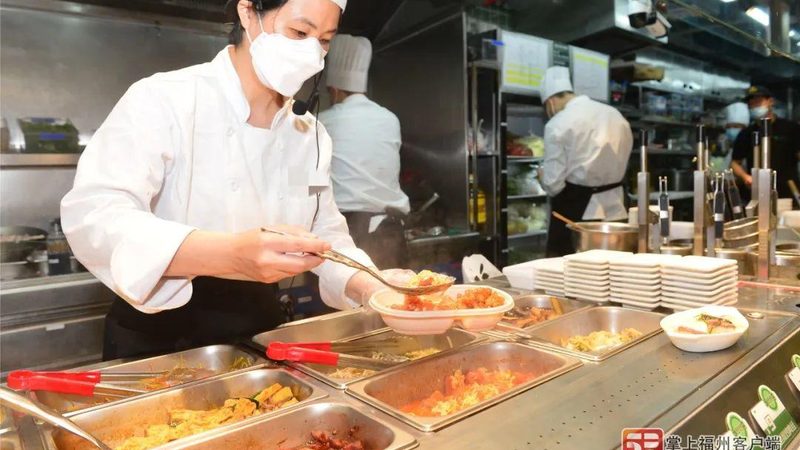 揭秘成都零食批发市场：网红爆款拿货全攻略